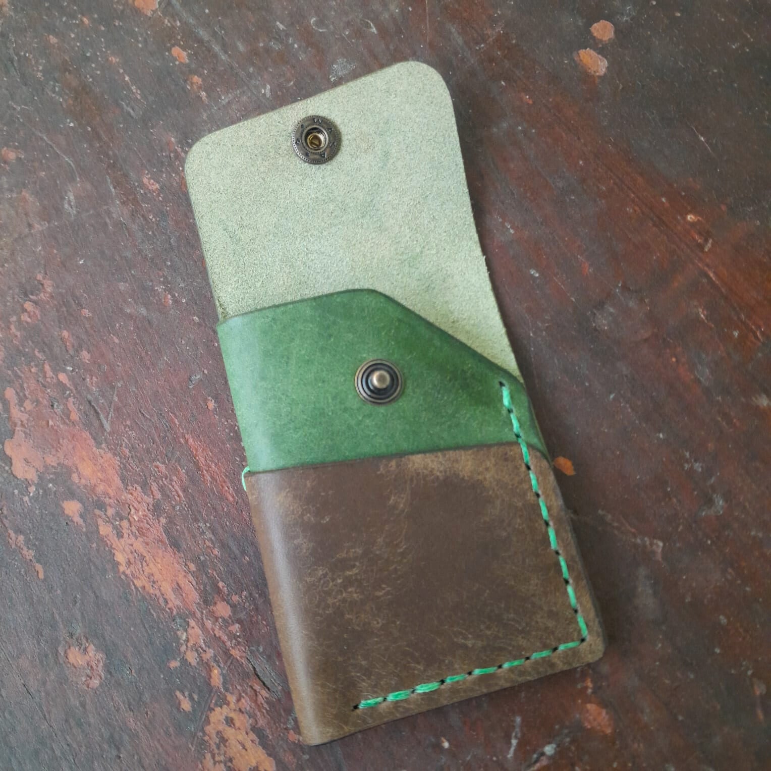 Alnitak Cardholder
