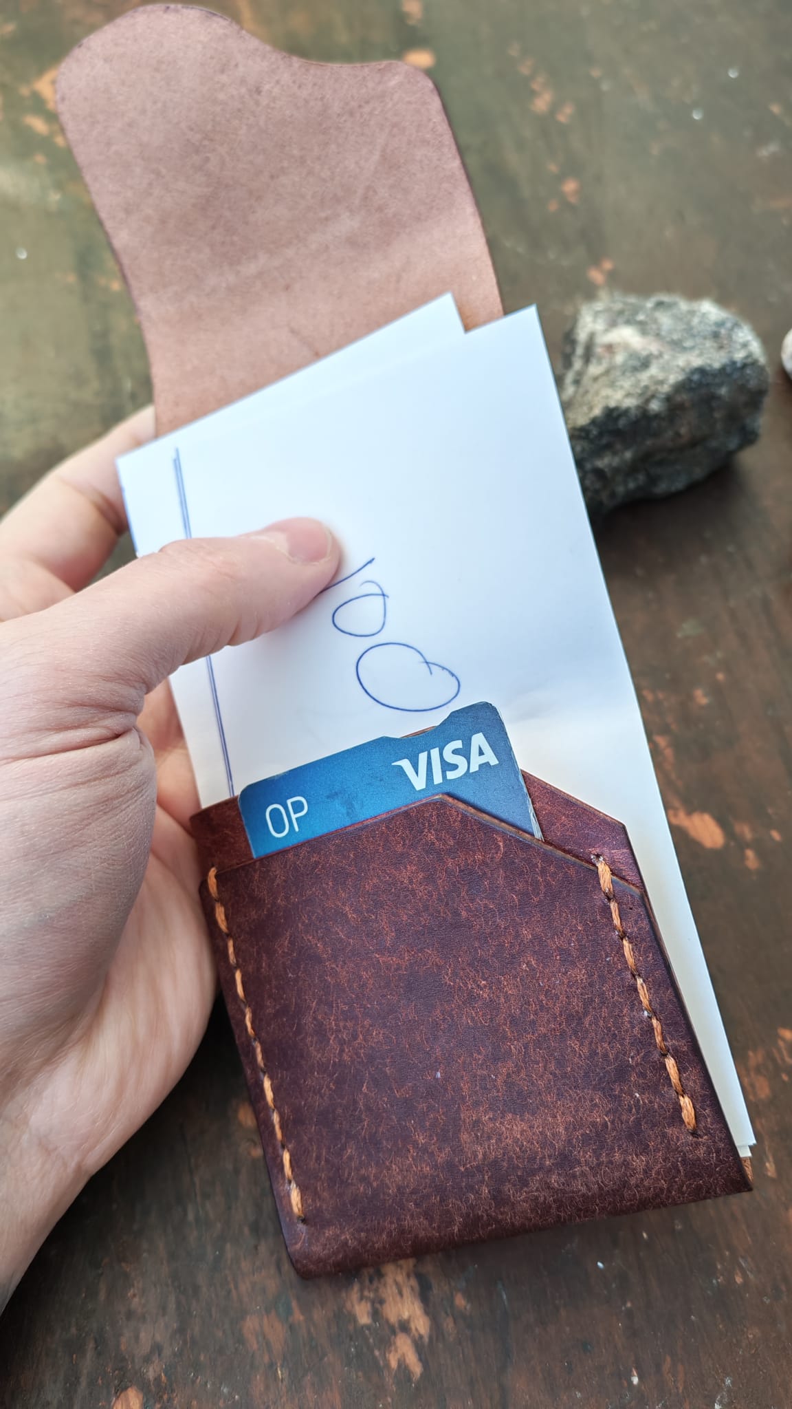 Moon - Modern Minimalist Wallet