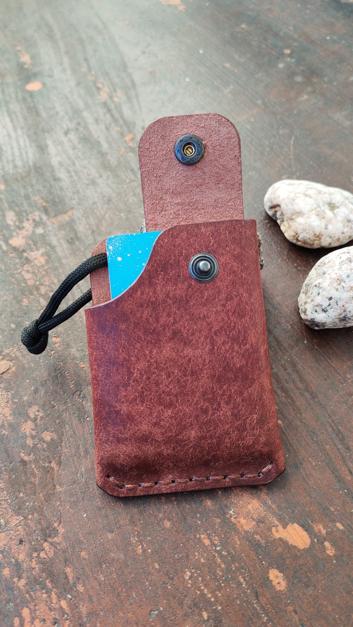 Mintaka – Slim Handcrafted Leather Wallet