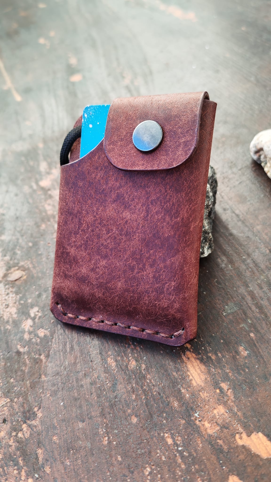 Mintaka – Slim Handcrafted Leather Wallet