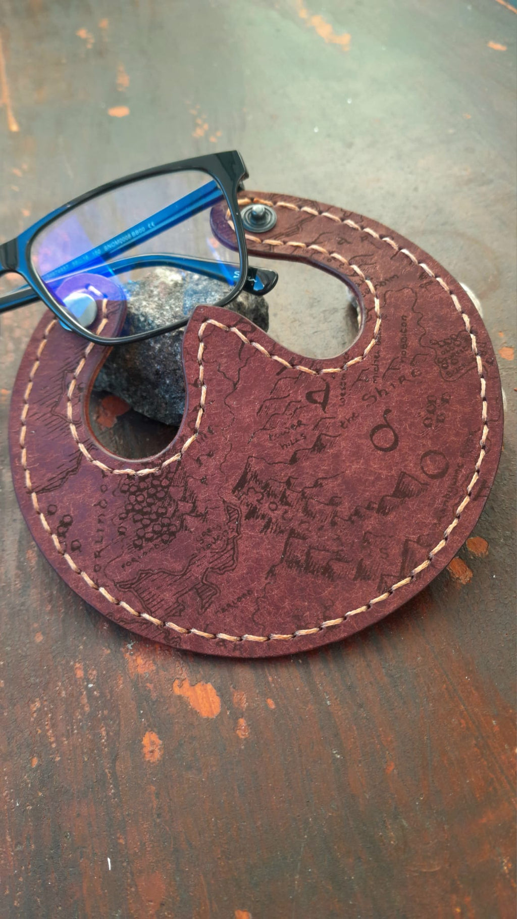 Universal Leather Glasses Holder