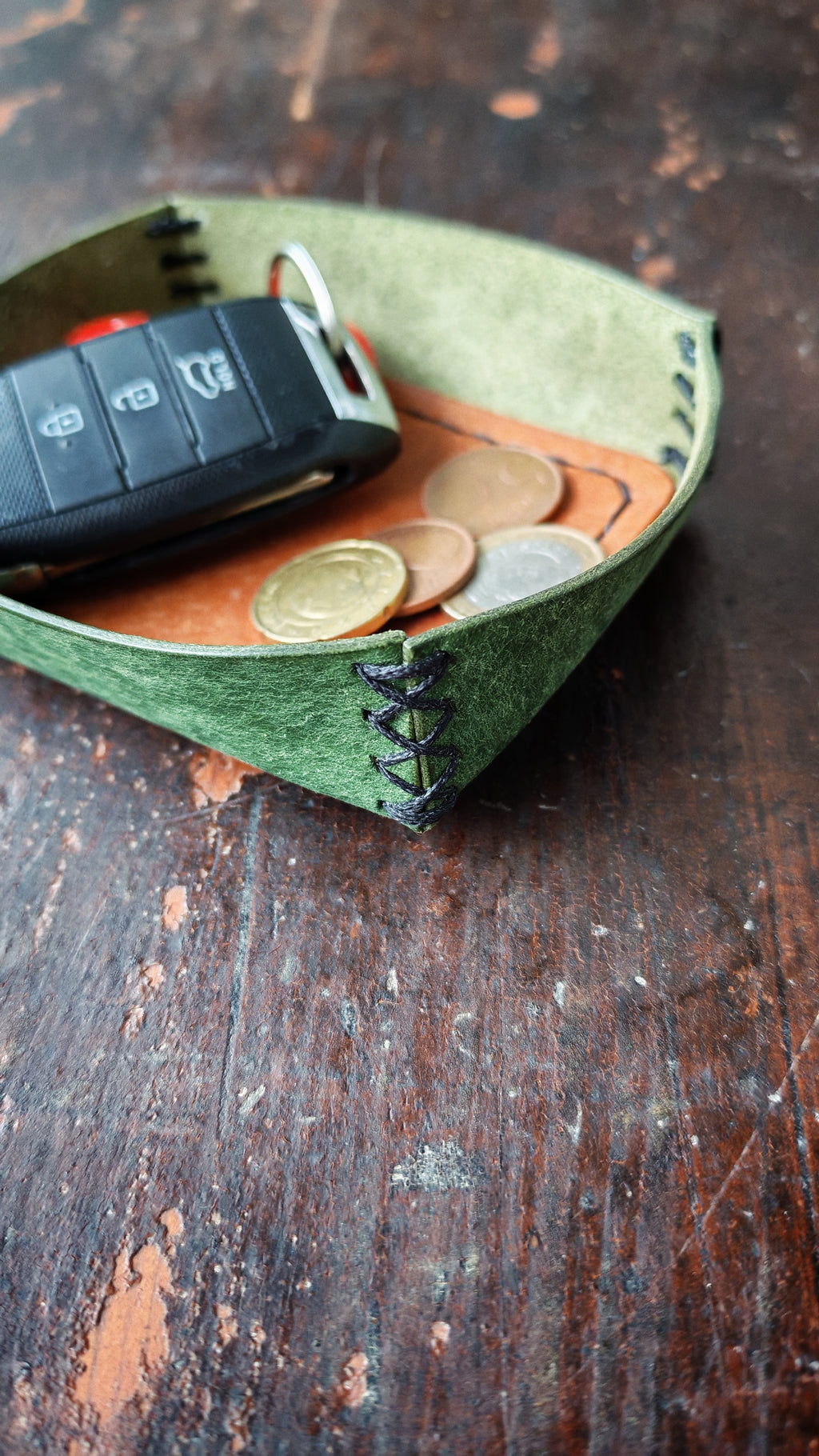 EDC-Behälter – Handgefertigte Ledertasche für den täglichen Gebrauch