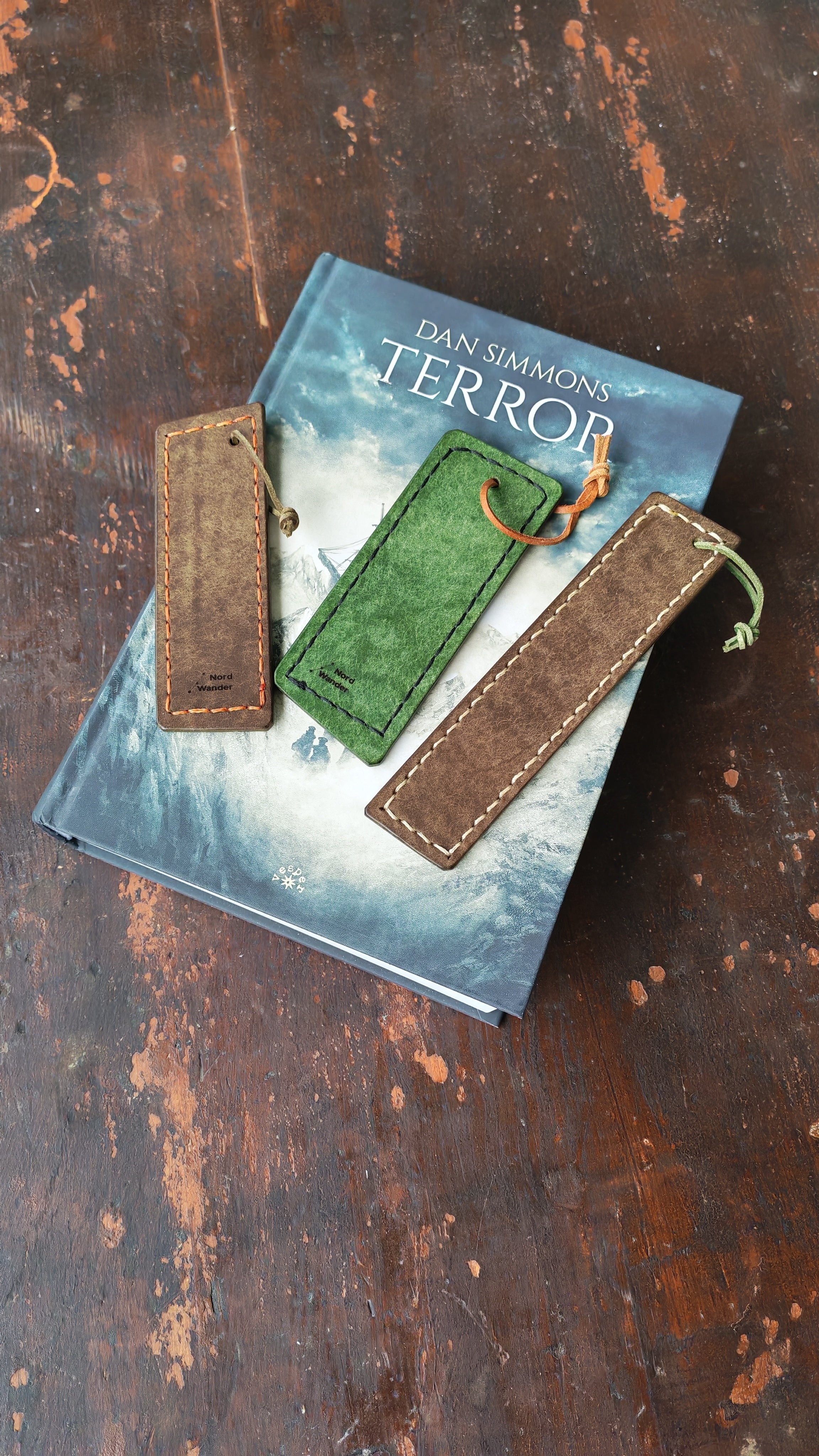 Bookmark – Handmade Nordic Leather Bookmark