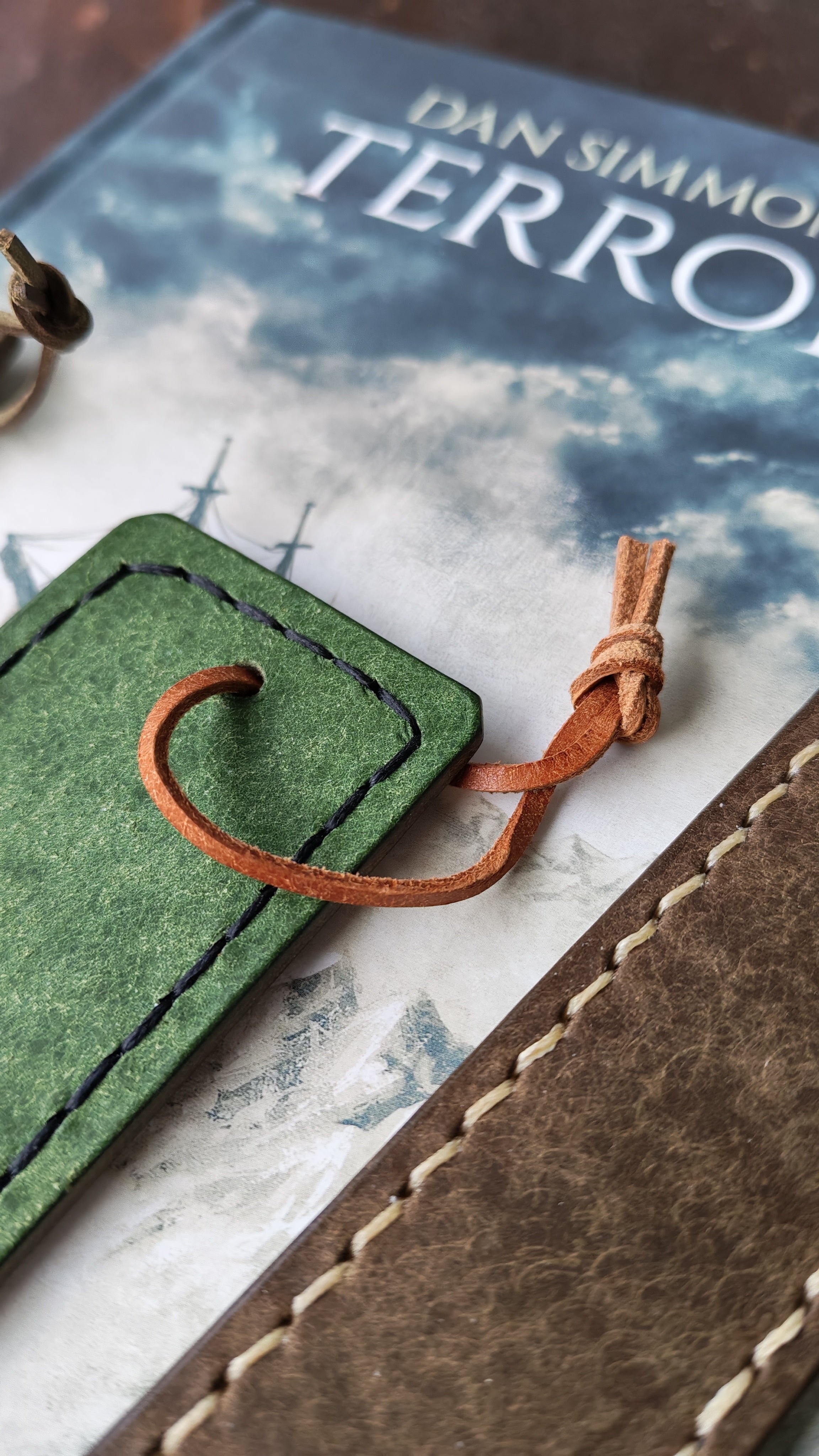 Bookmark – Handmade Nordic Leather Bookmark
