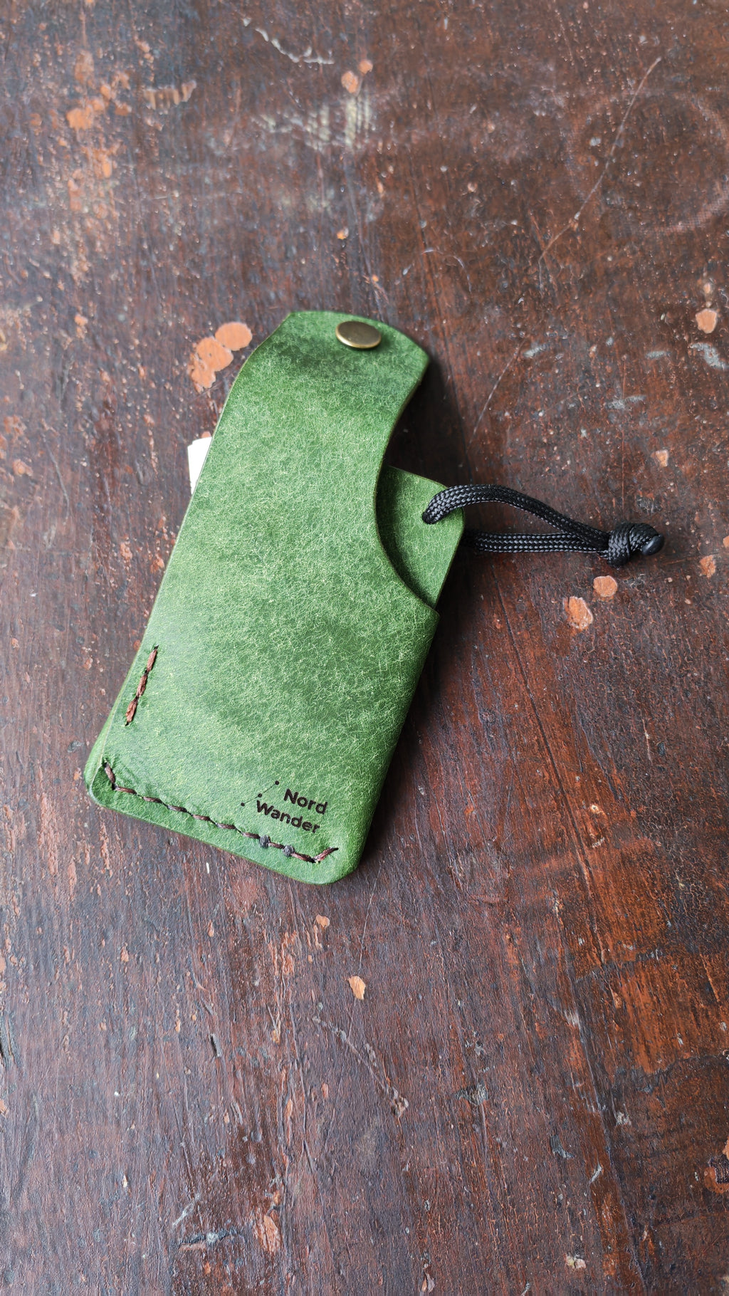 Mintaka – Slim Handcrafted Leather Wallet