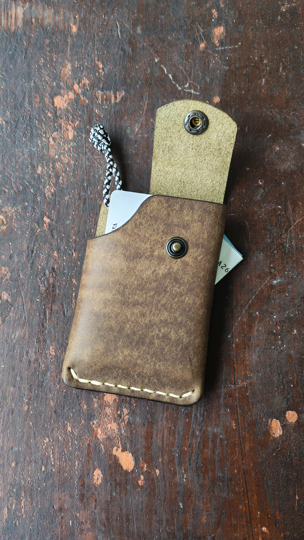 Mintaka – Slim Handcrafted Leather Wallet