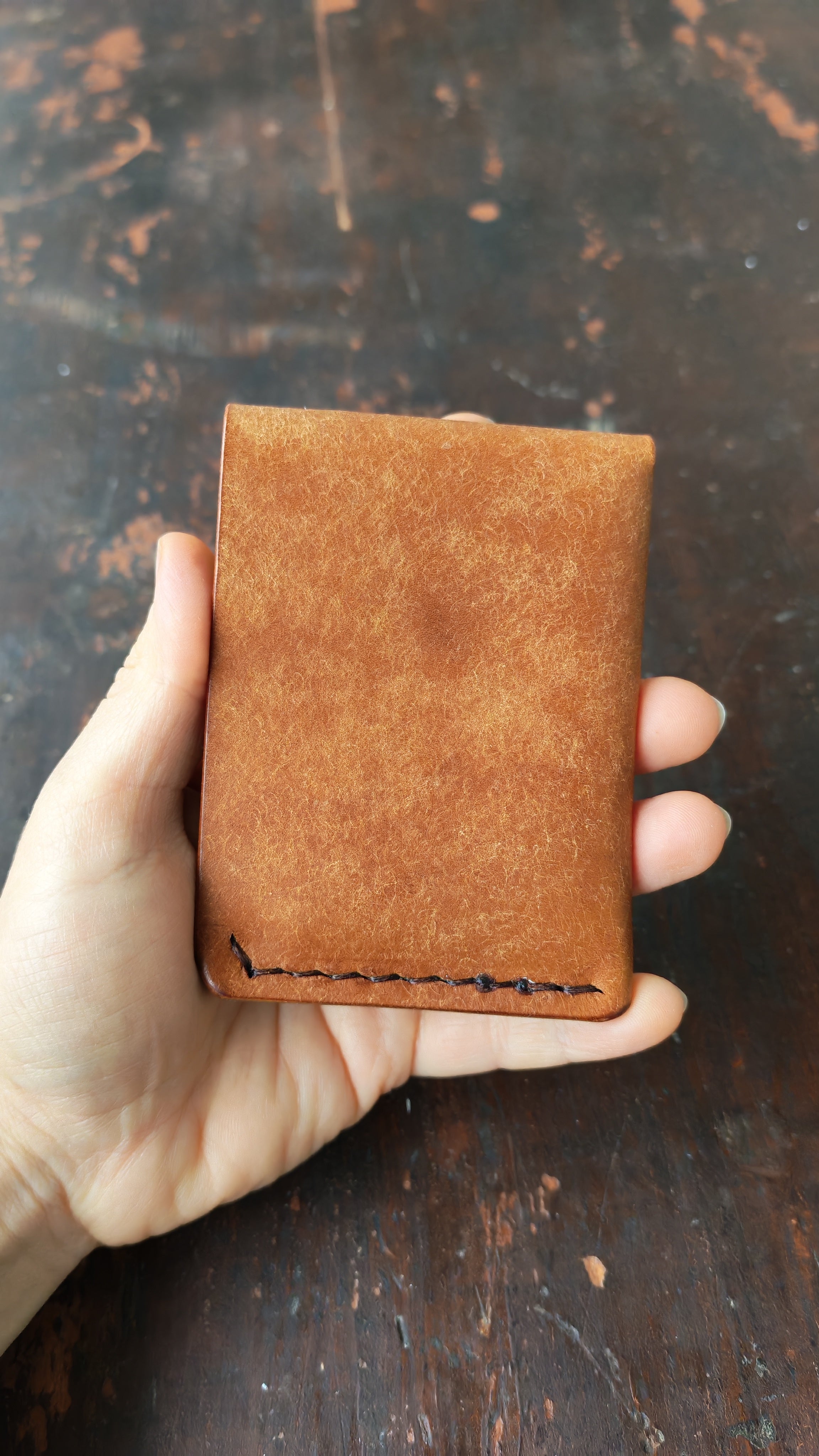 Alnilam – Handmade Full-Grain Leather Card Holder