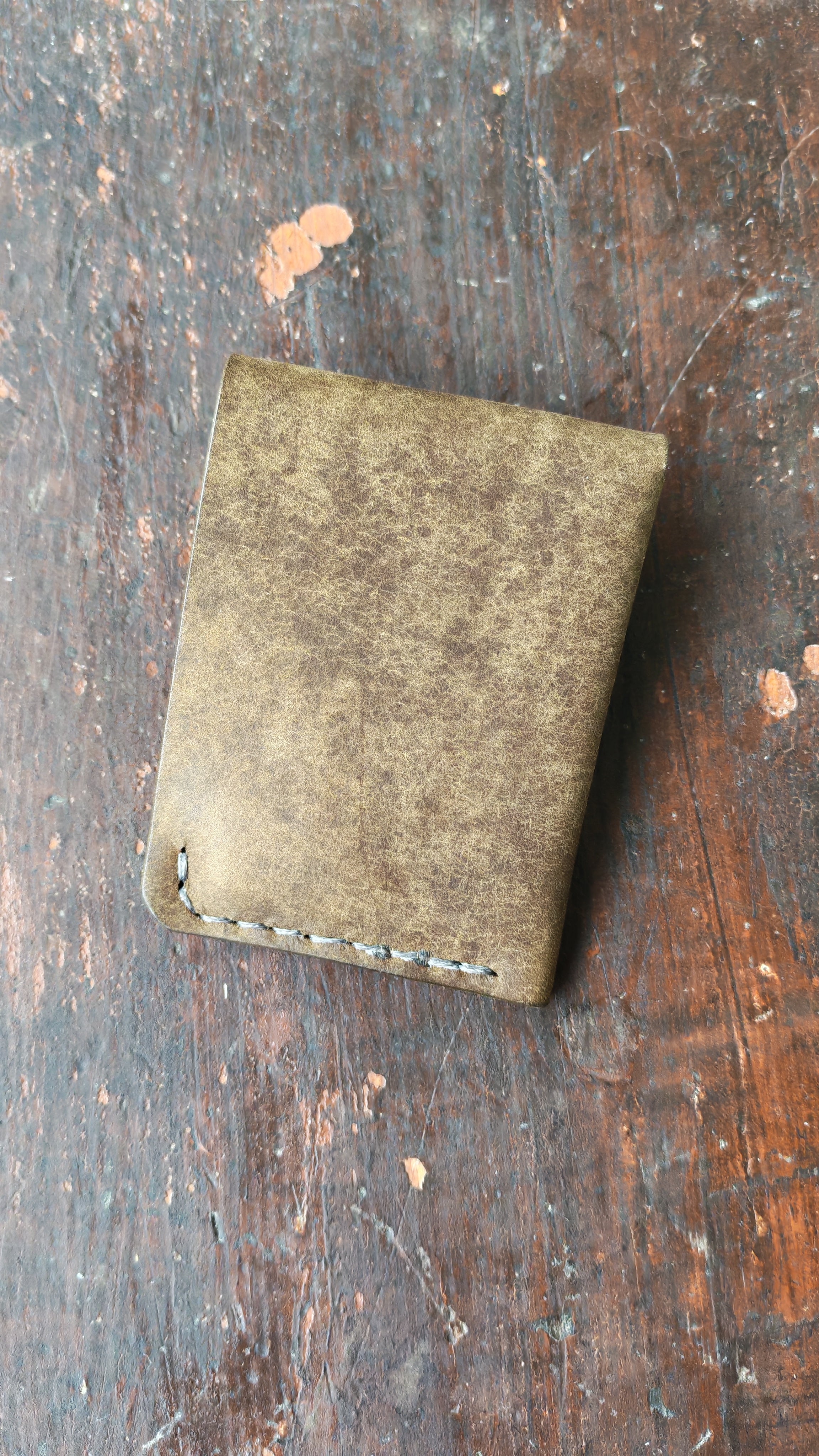 Alnilam – Handmade Full-Grain Leather Card Holder