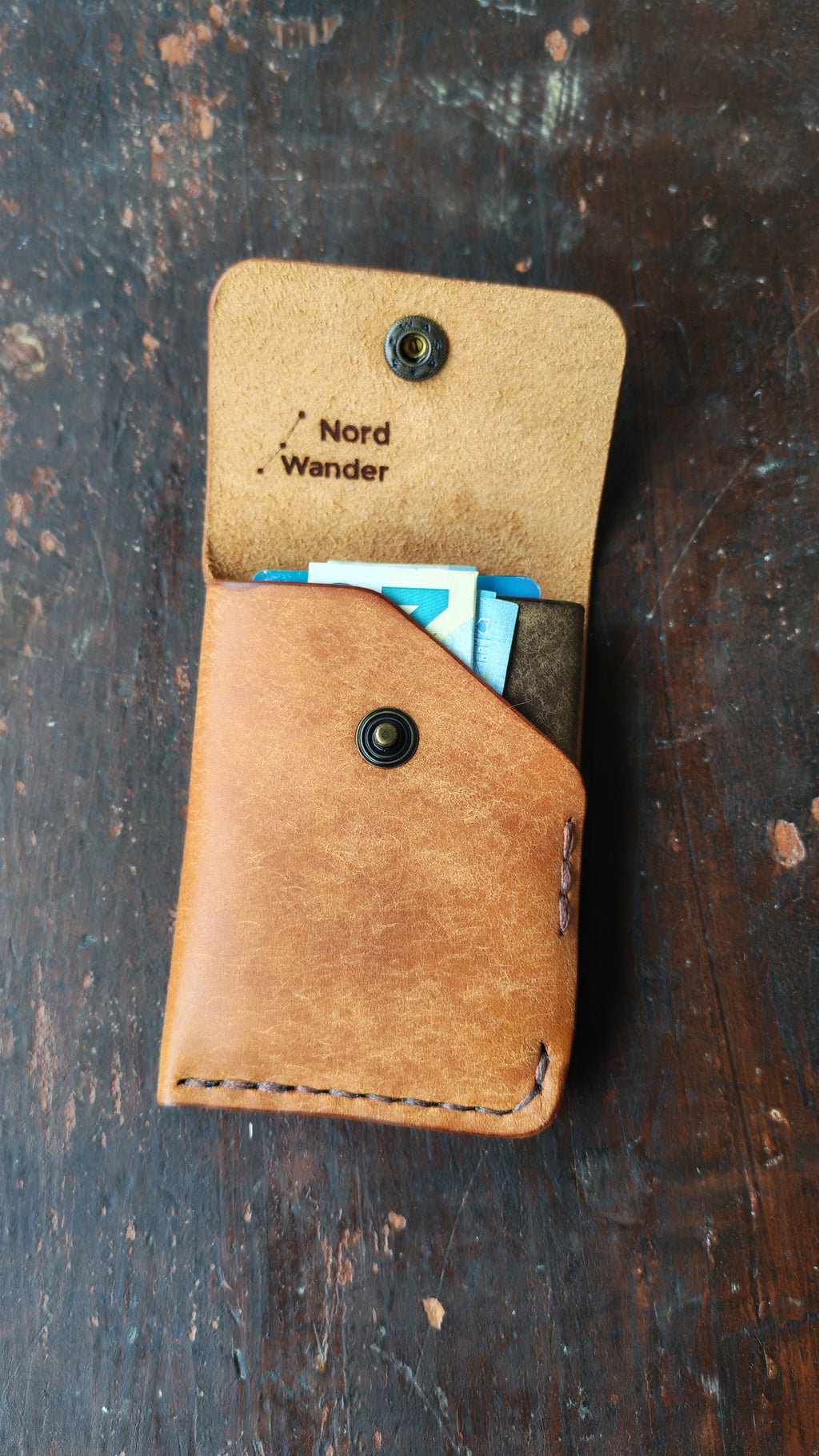 Alnilam – Handmade Full-Grain Leather Card Holder