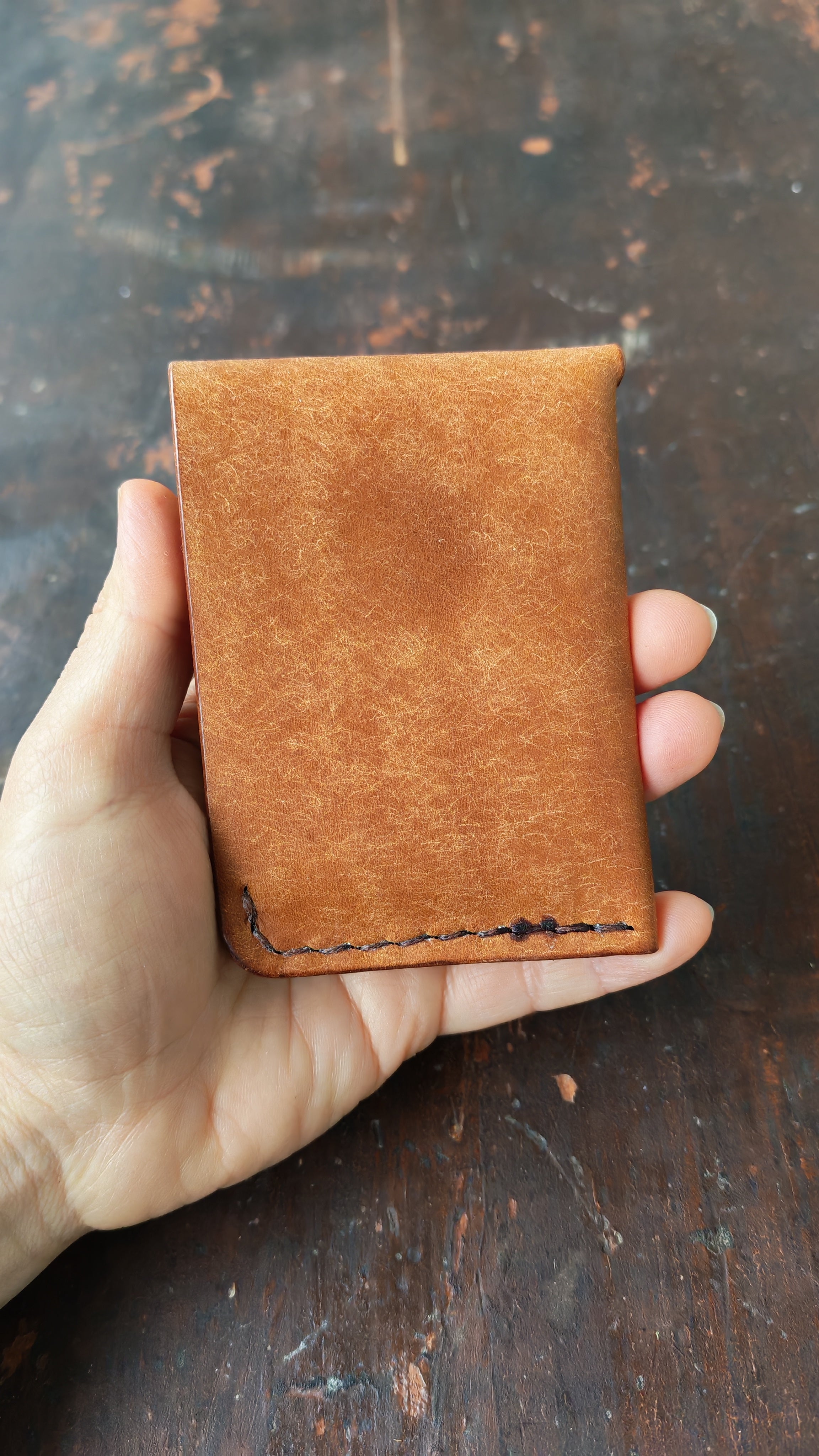 Alnilam – Handmade Full-Grain Leather Card Holder