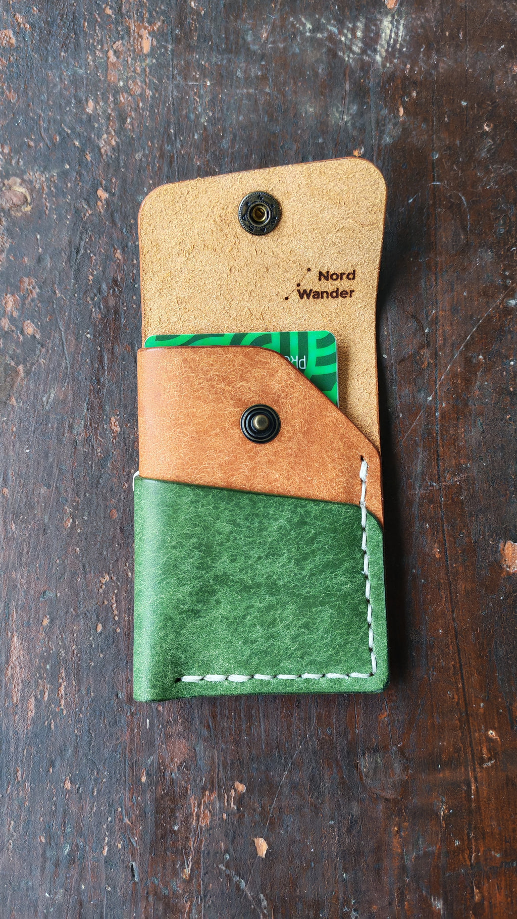 Alnitak – Premium Leather Cardholder