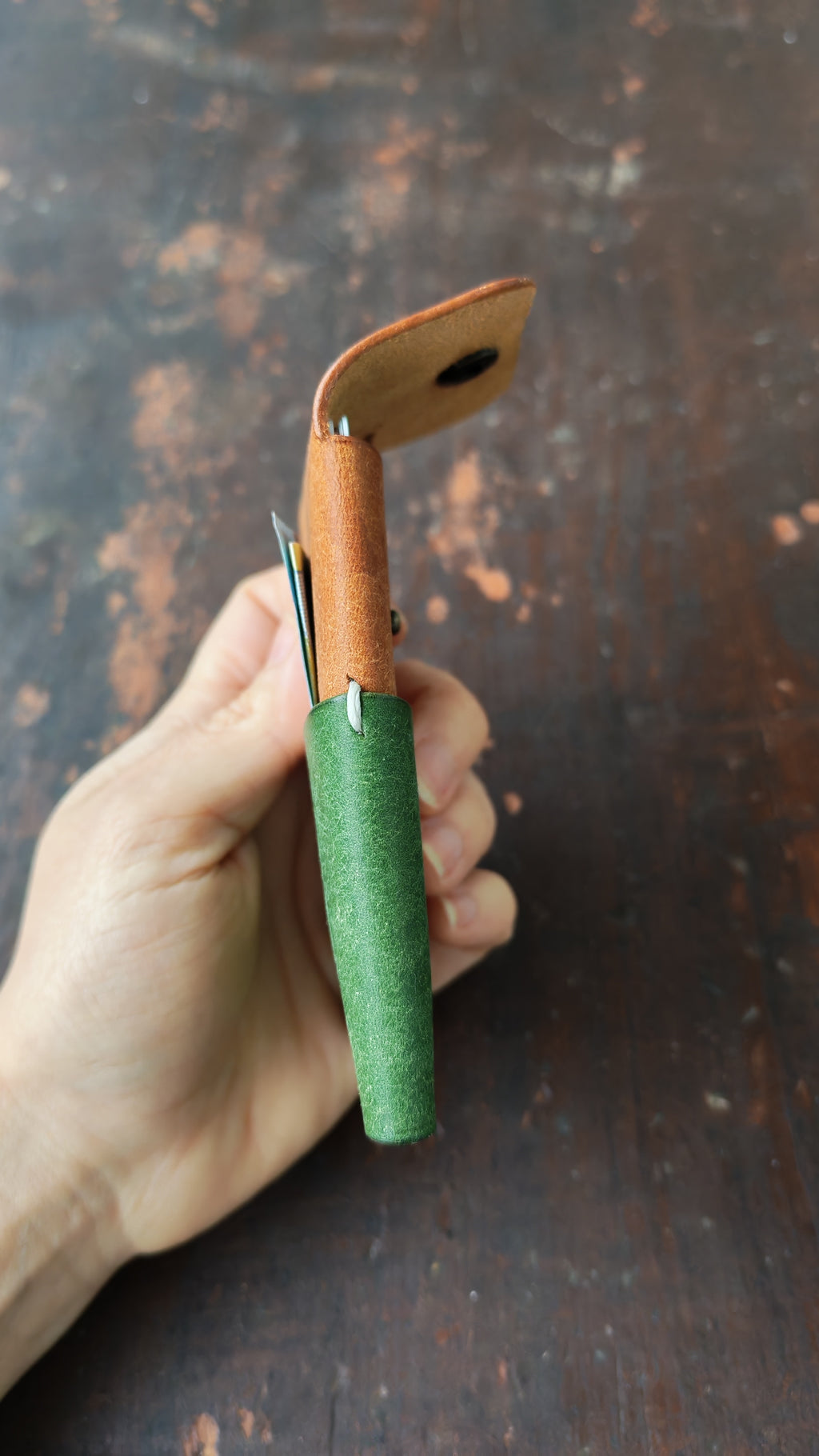 Alnitak – Premium Leather Cardholder