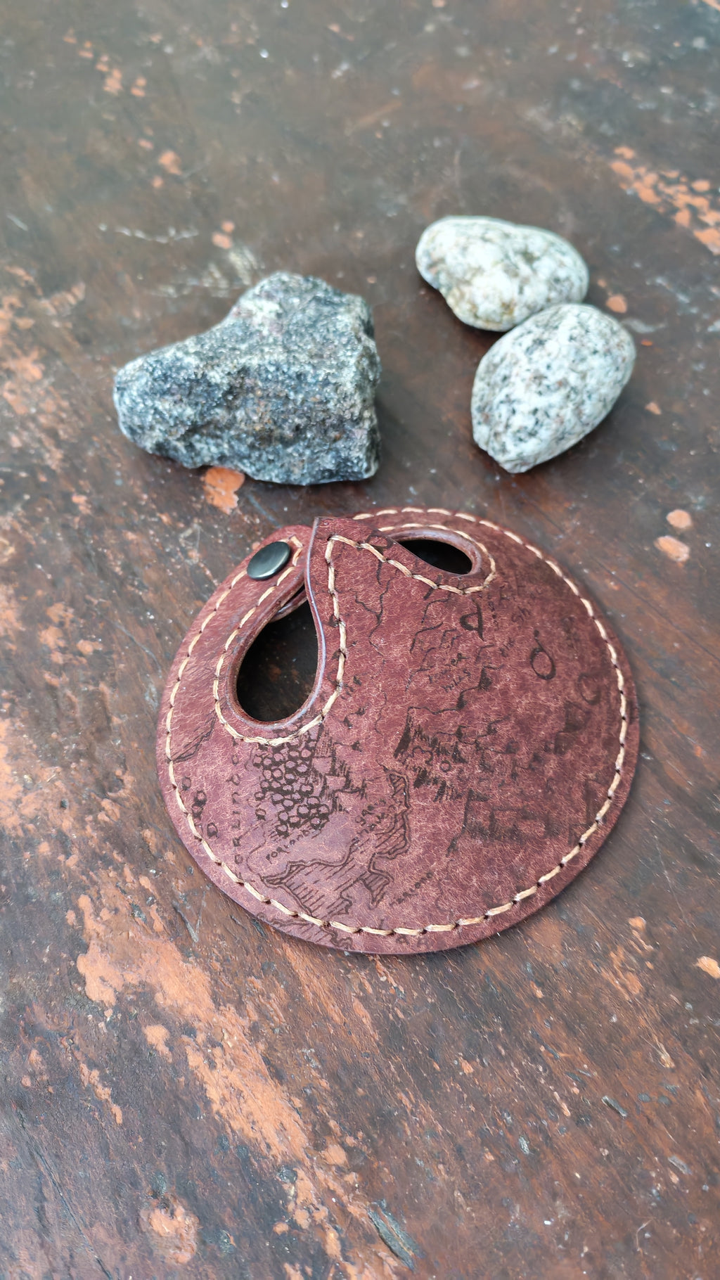 Universal Leather Glasses Holder