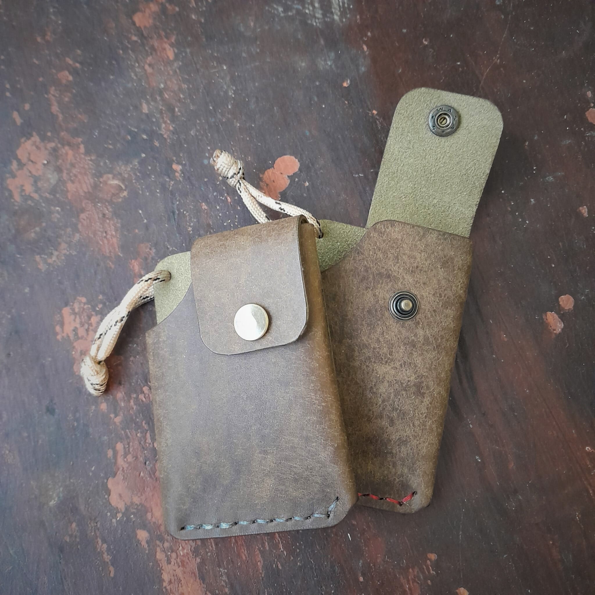 Mintaka Cardholder
